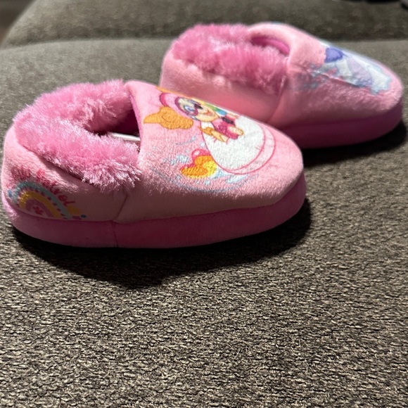 Paw Patrol Pink Kids Slippers - Picture 3 of 6